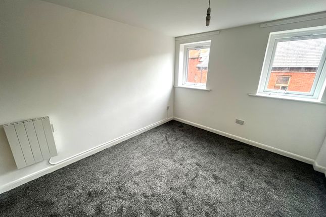 45, Trivett Square, NOTTINGHAM photo 3