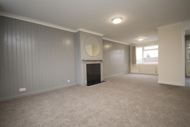 Thirty Nine, Wentworth Crescent, Maidenhead photo 2