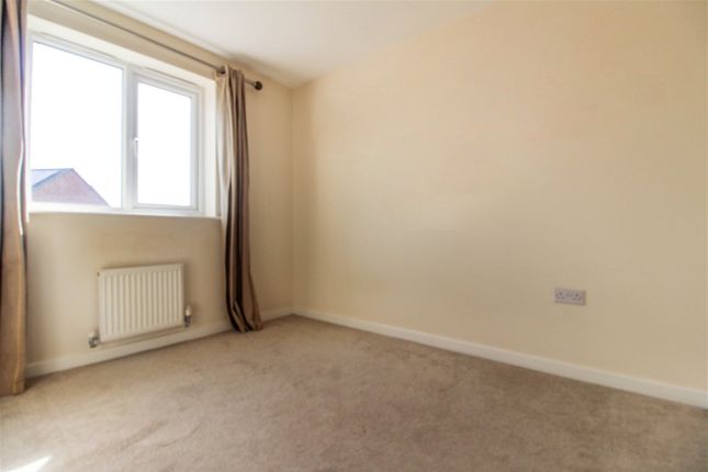 Town house for sale in Waggon Road, Leeds