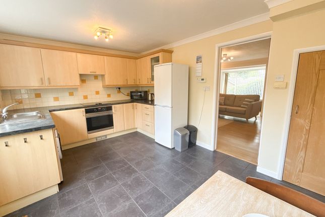 22 Briardene, Newcastle Upon Tyne photo 3