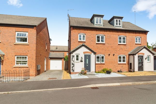 3-bed house on 59, Pearl Brook Avenue, Stafford, £250,000