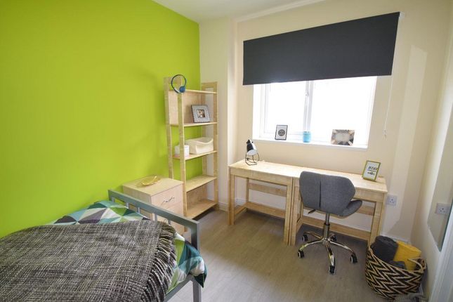 Room to rent in Bellmans Yard, High Street, Newport