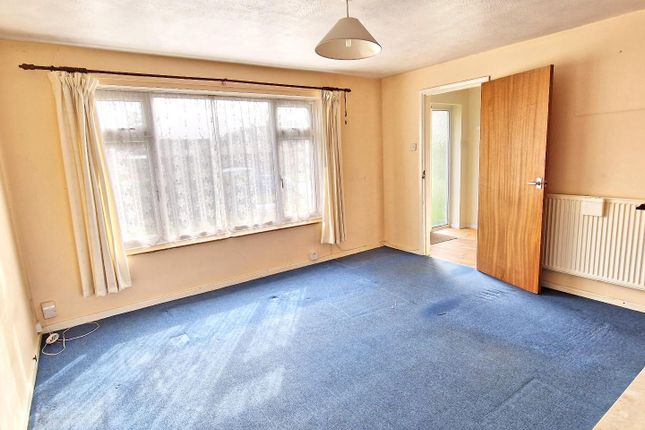End terrace house for sale in Leach Road, Bicester