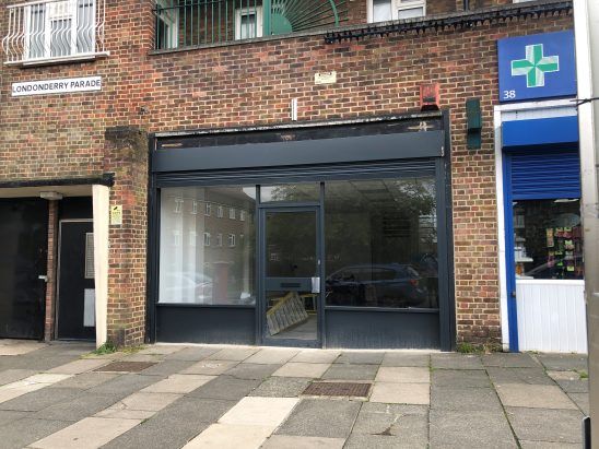 Thumbnail Retail premises to let in Stelling Road, Erith