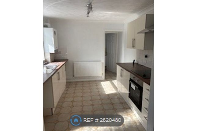 Pengry Road, Loughor, Swansea photo 4