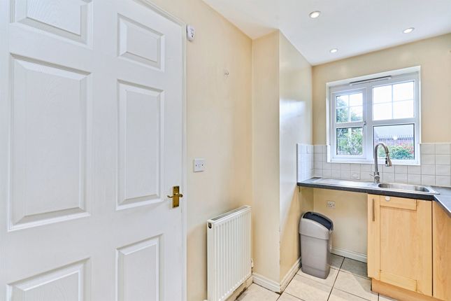 129, Hurst Lane, Tipton photo 4