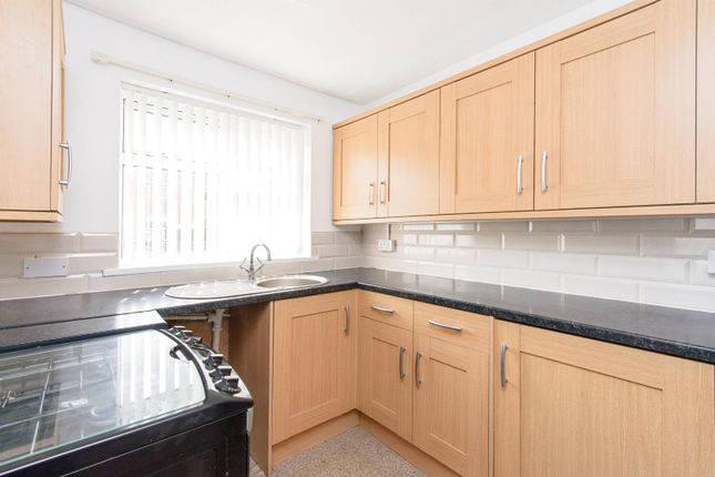 Terraced house to rent in Lower Oxford Street, Castleford, West Yorkshire
