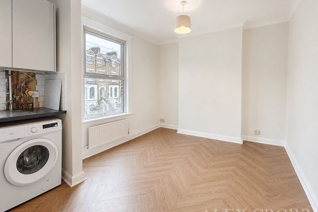 FFF, 37a, York Road, London photo 3