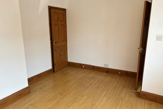 18, Kitchener Road, Great Yarmouth photo 3