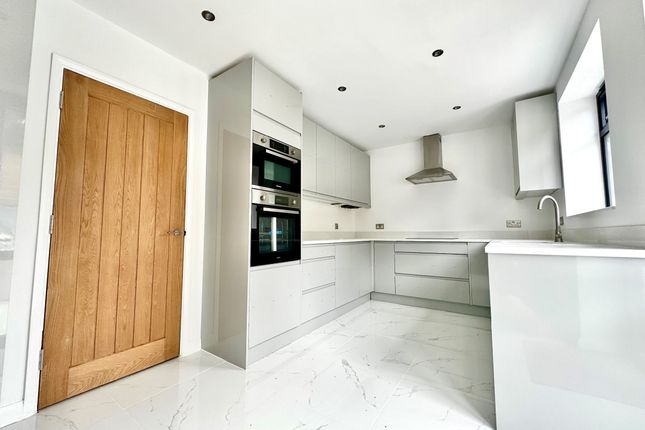 Thumbnail Semi-detached house for sale in Clifton Road, Tunbridge Wells