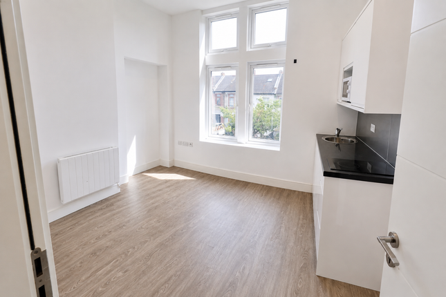 316a, Cann Hall Road, London photo 2