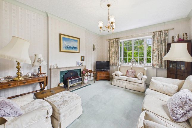 Thorn House, 5, Park Avenue, Dronfield photo 4