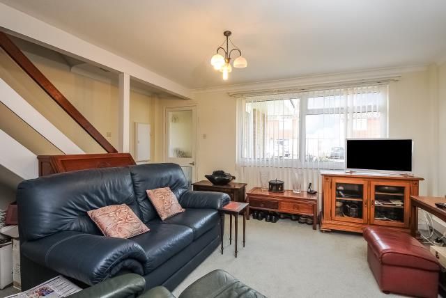 9, Sutton Road, Newbury photo 4