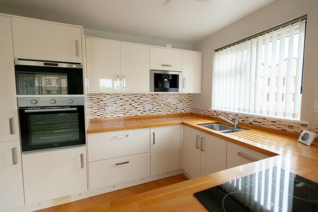 31, Longacre Road, Ashford photo 4