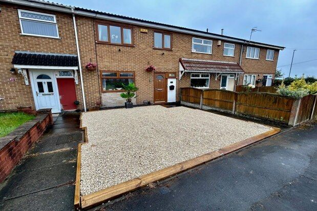 Thumbnail Property to rent in Hendre Gardens, Nottingham