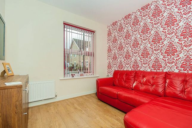 19, Harrow Lane, Grimsby photo 4