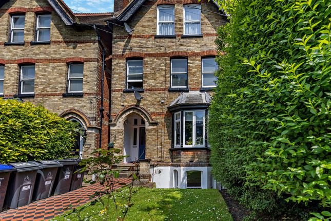 Flat for sale in Old Dover Road, Canterbury