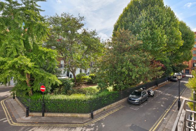 37, Trevor Square, Knightsbridge photo 4