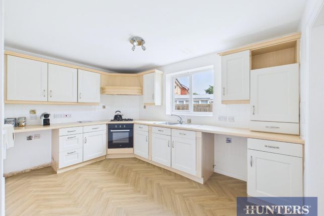 46, Georgian Way, Bridlington photo 4