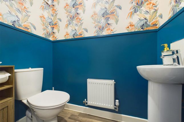 End terrace house for sale in Mansfield Road, Redhill, Nottingham