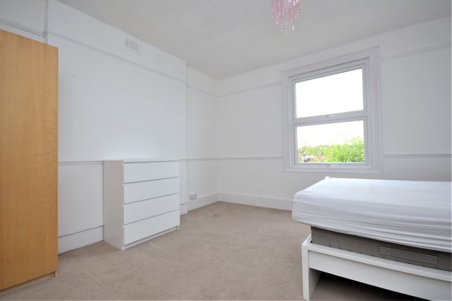 Flat 3, 53, Ravensbourne Road, Bromley photo 4