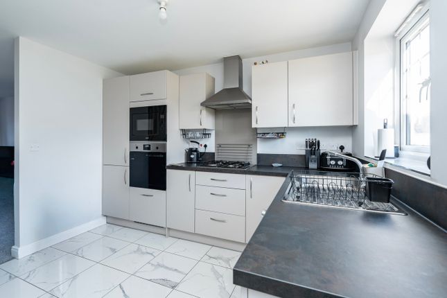 47, Curlew Road, Boston photo 2