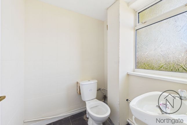 190 Rowan Place, Newton Aycliffe photo 4