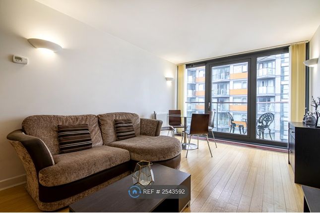 Living Room &amp; Balcony