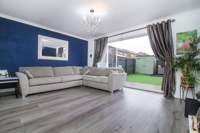 20, Willow Way, Morpeth photo 2