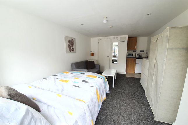 intown mews, Intown, Walsall photo 3