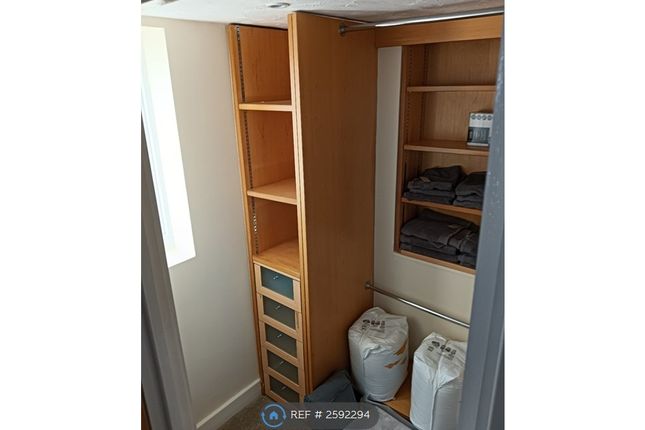 Flat, Mayflower House Valetta Way, Rochester photo 5