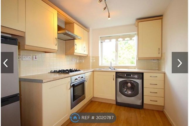 Apartment, Barons Court Barons Close, Kirby Muxloe, Leicester photo 3