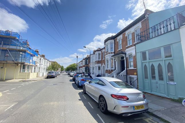 Thumbnail Terraced house to rent in Shorrolds Road, Fulham