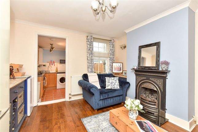 Portland Place, Snodland photo 3