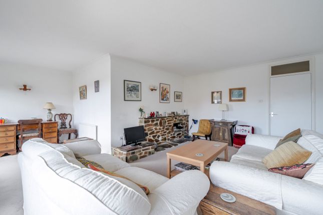 Flat 8, Mimosa Court,, Granary Lane, Devon photo 3