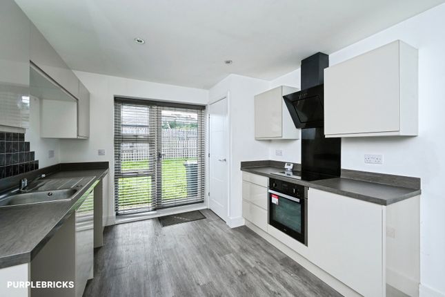 12, Jacques Orchard, South Normanton photo 2