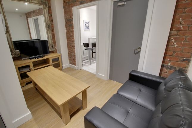 Studio to rent in Braunstone Gate, Leicester