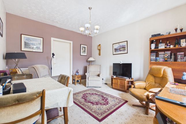 122 Braidwood Road, Carluke photo 4