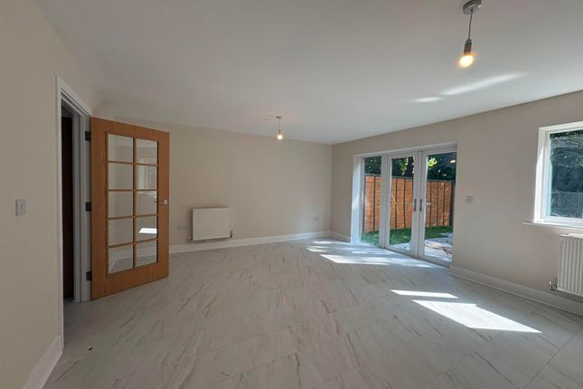 22, Lloyd Road, Chichester, Lloyd Road, Chichester, Chichester photo 4