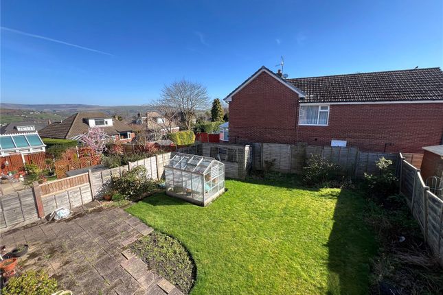 11, Graham Drive, Stockport photo 4