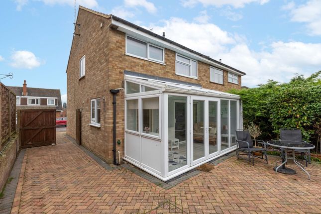 63 Westwood Avenue, Hitchin photo 4