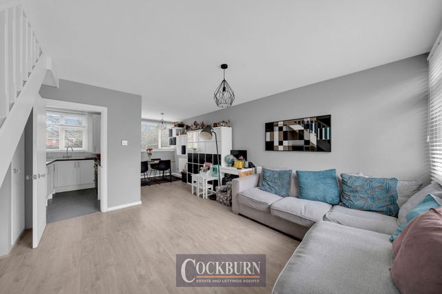 12, Craybury End, London photo 3