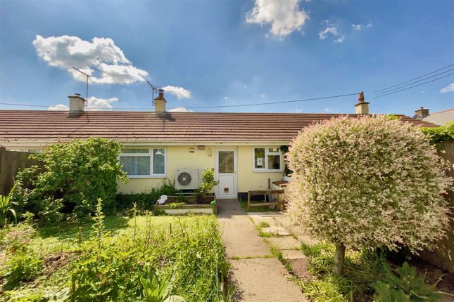 Thumbnail Bungalow for sale in Cross Meadow, Spreyton, Crediton