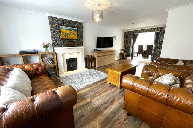 15, Maple Tree Avenue, Selby photo 2