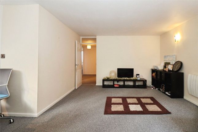 52, Westacre Close, Somerset photo 2
