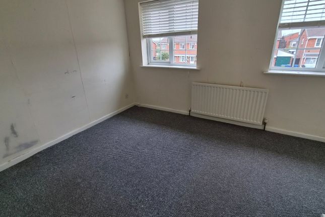 1, Weaver Drive, Stafford photo 5