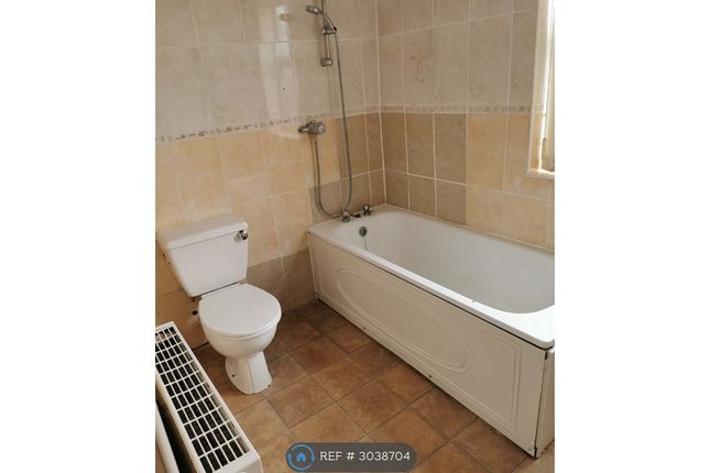 Linwood Road, Birkenhead photo 5