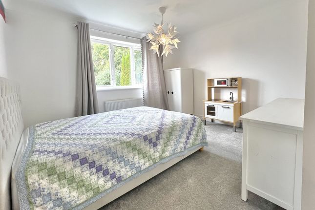 Detached house for sale in Broadwells Court, Broadwells Crescent, Coventry