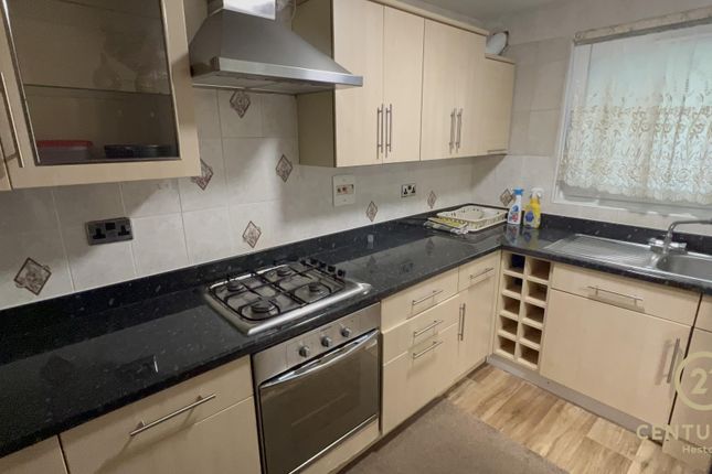 Edgar Road, HOUNSLOW photo 5