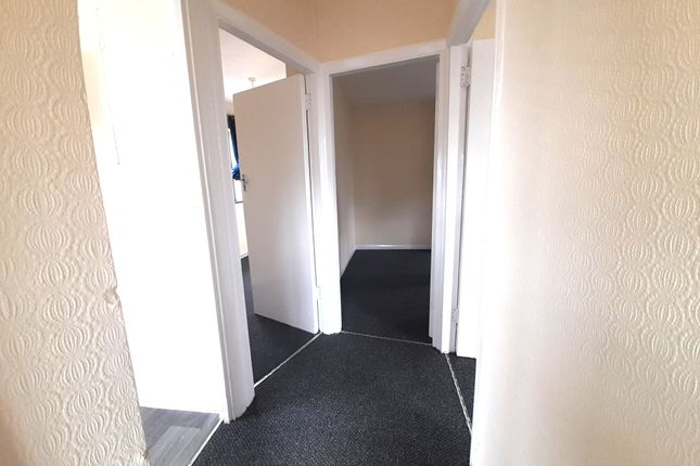 288a, Kingshill Avenue, Hayes photo 4